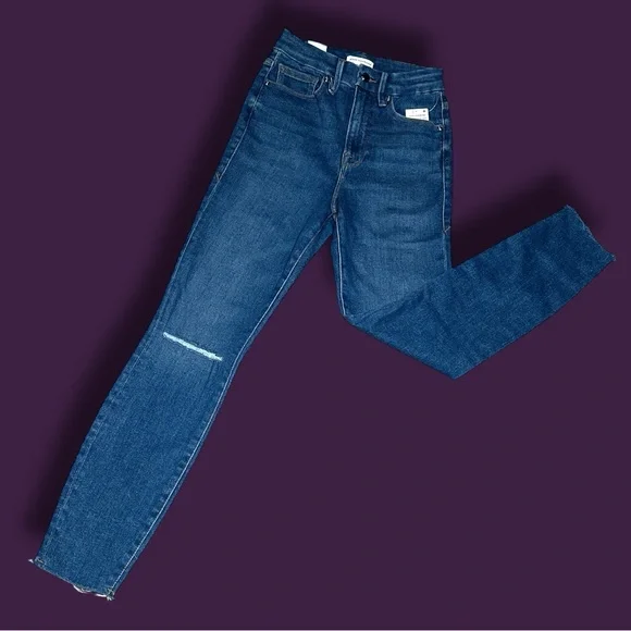 💥HP💥NWT Good American Distressed Knee Good Waist Crop Jeans. 👖 SIZE 0/25 - Picture 16 of 16